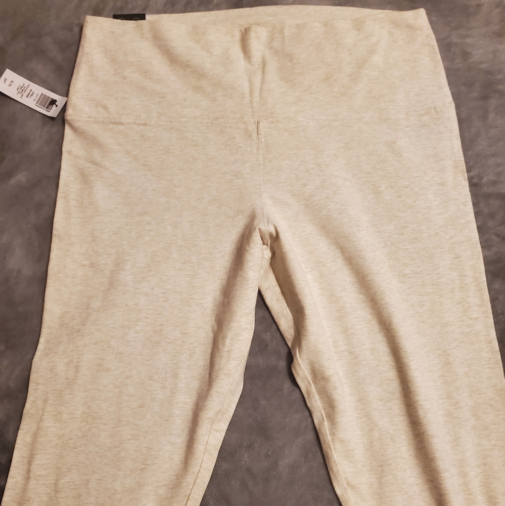 TnaChill Cheeky ankle leggings